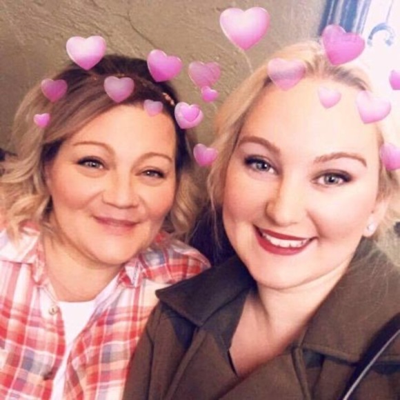 Meet your Posher, Sherri - Picture 1 of 1